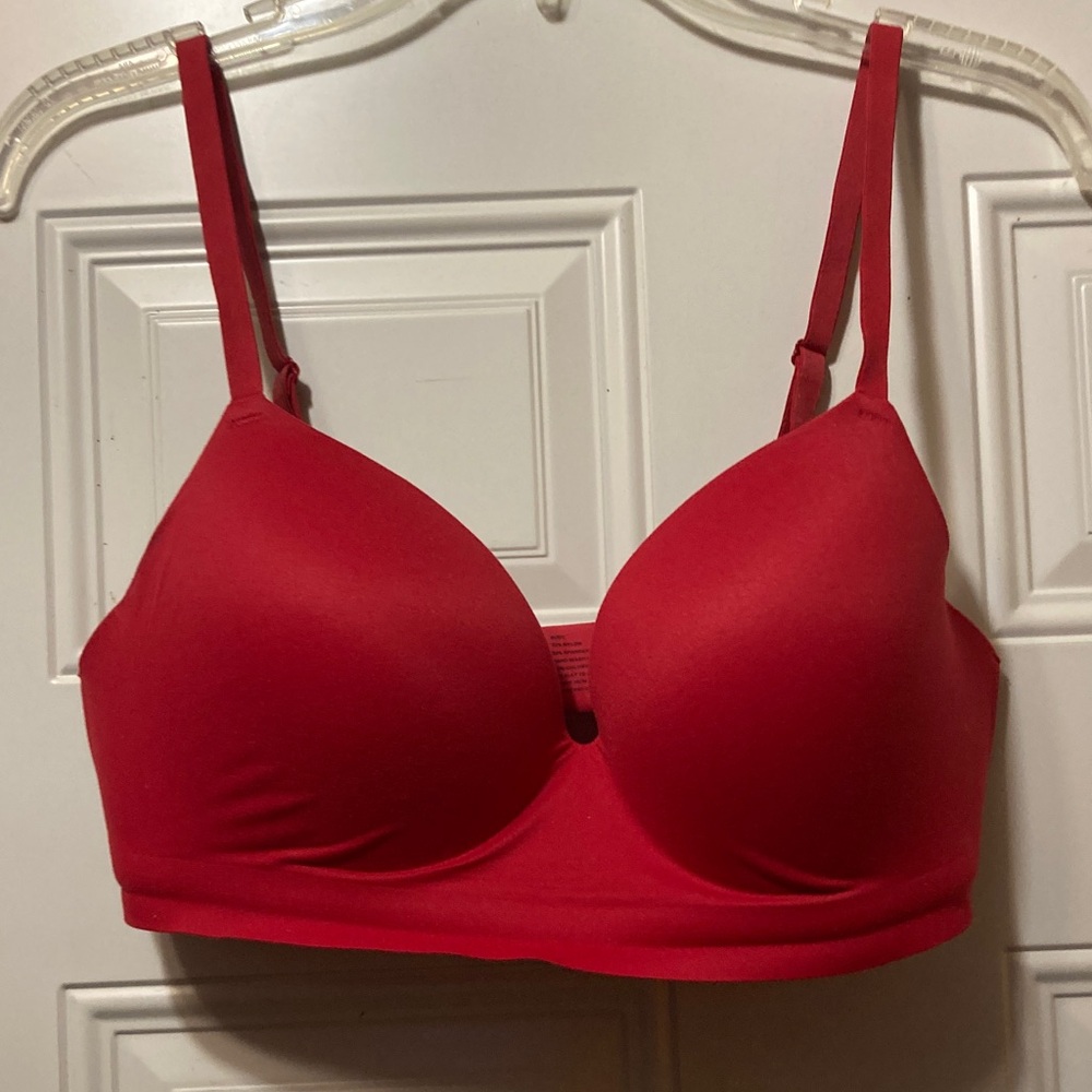 Soma Red Wireless Padded Bra 36C‎